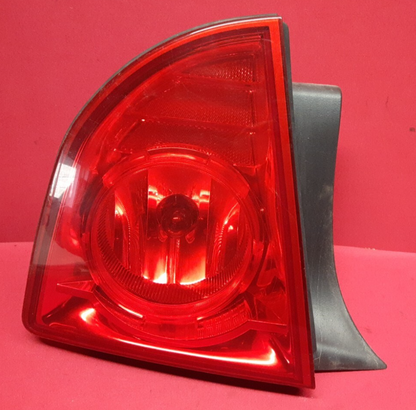 2008 - 2012 Chevy Chevrolet Malibu LEFT OUTER Tail Light Lamp on Body 20914363