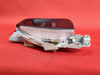 2004-2007 Town & Country / Caravan Map Dome Light Console POWER DOORS HATCH
