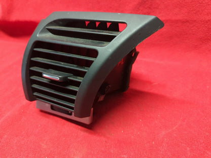 2004 2005 2006 Acura TL FRONT DRIVER LEFT Dash Panel Air Vent Duct Outlet