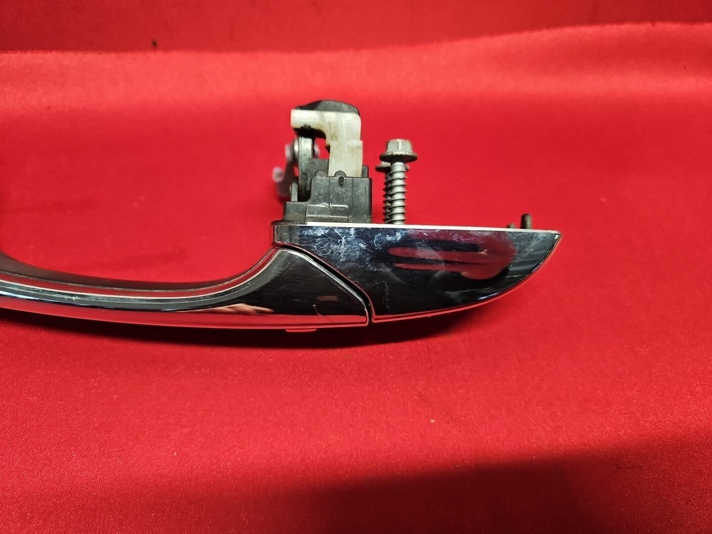 2011 - 2022 Jeep Grand Cherokee / Durango FRONT RIGHT Exterior Door Handle