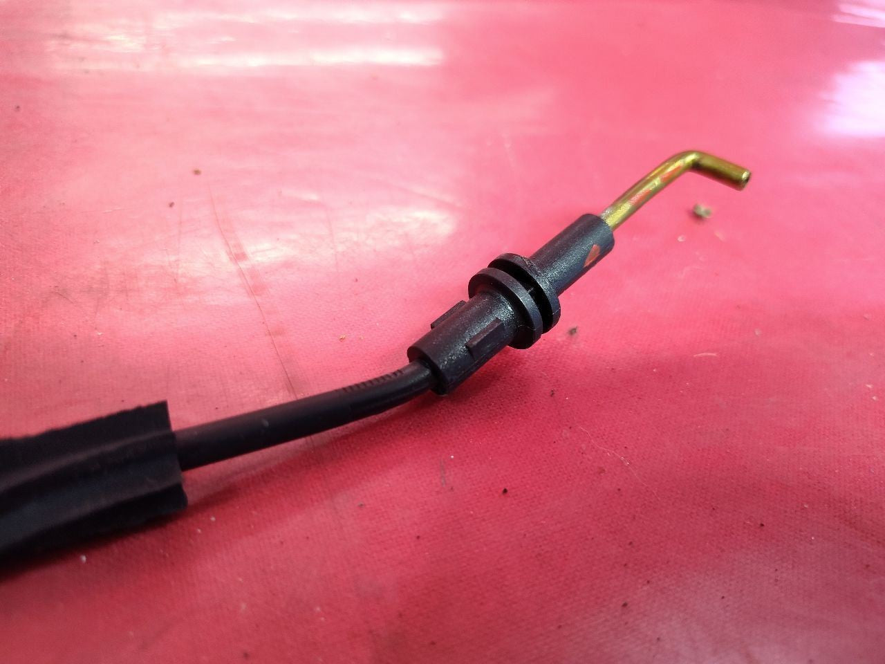 2012-2019 Fiat 500 FRONT RIGHT PASSENGER Door Latch Lock Actuator w/ Cable