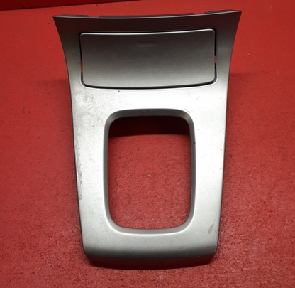 2003 2004 2005 Subaru Forester Shiter Trim Bezel Ash Tray 12v 92121SA040