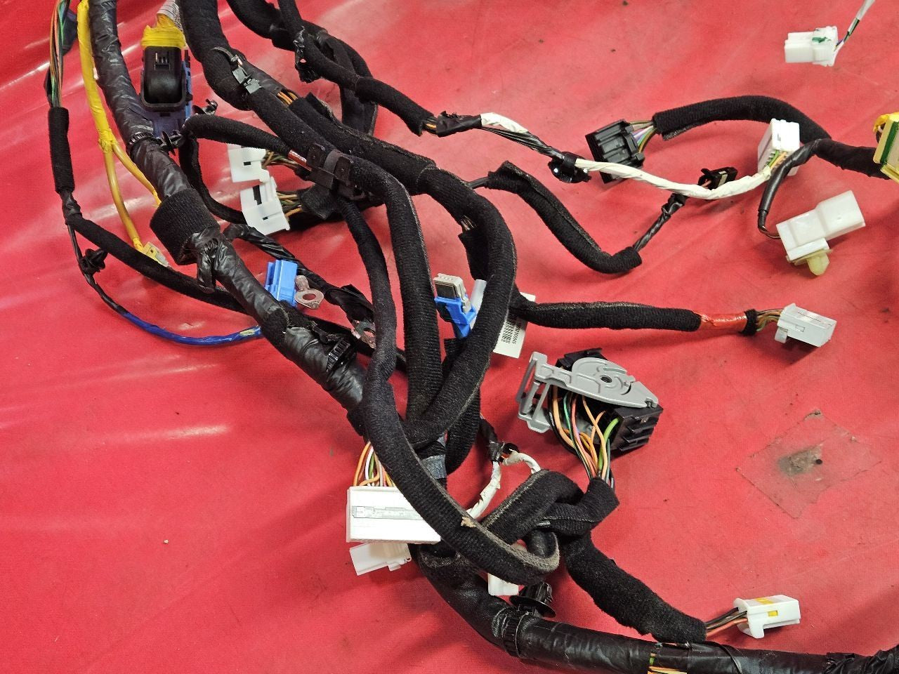 2019-2021 Kia Forte 2.0L NU A/T Instrument Panel Dash Wiring Harness Complete