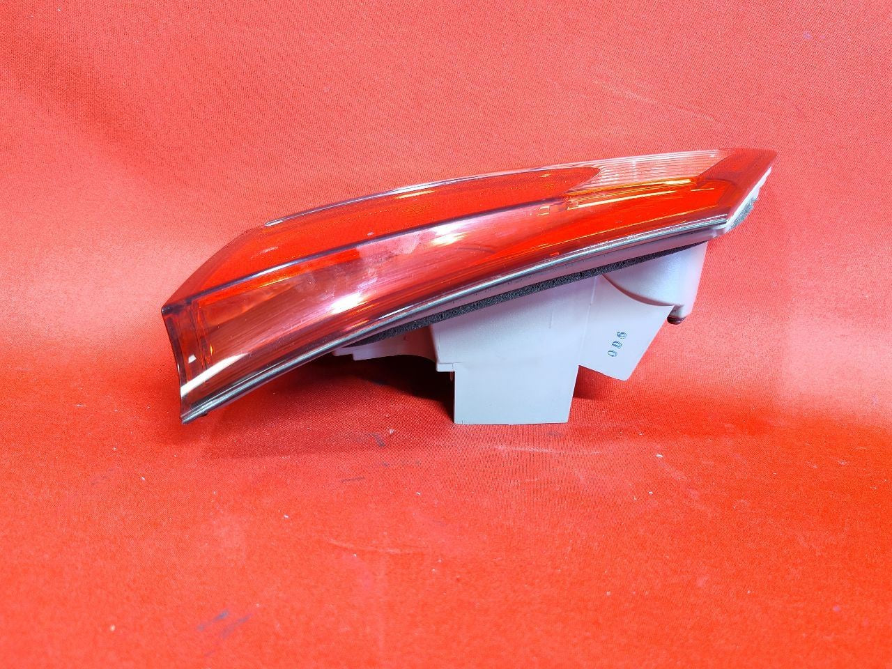2011-2013 Lexus IS250 IS350 Sedan RIGHT PASSENGER INNER Deck Lid Tail Light Lamp