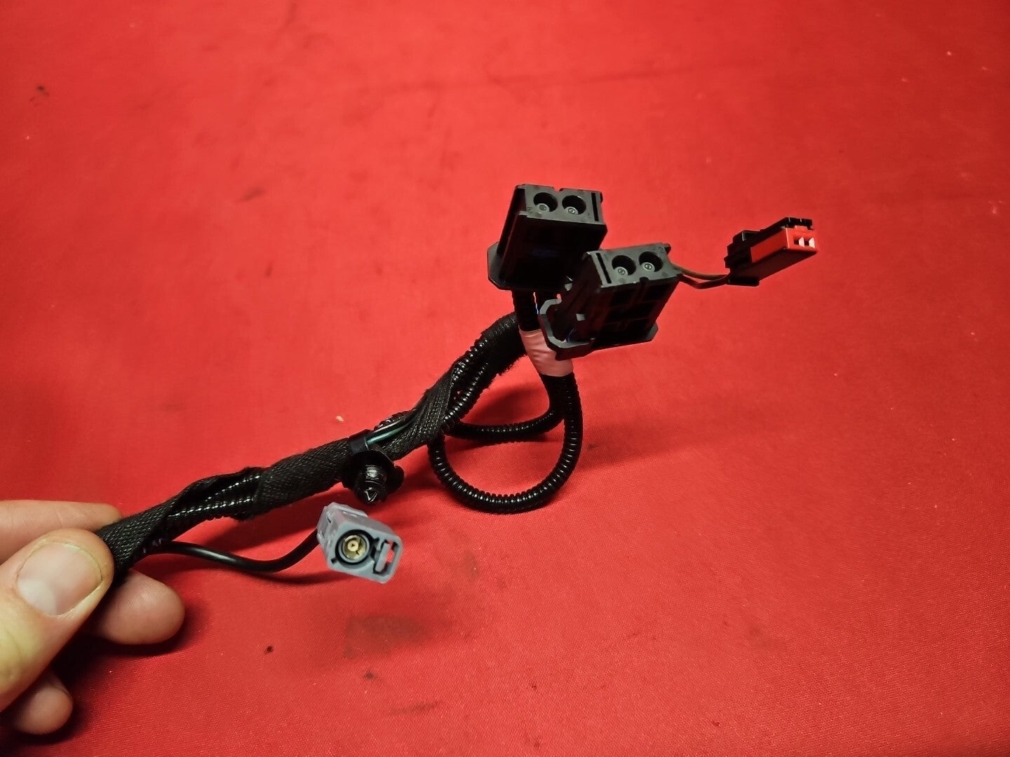 2007 - 2011 Land Range Rover Sport Radio Receiver Control Module PIGTAILS ONLY