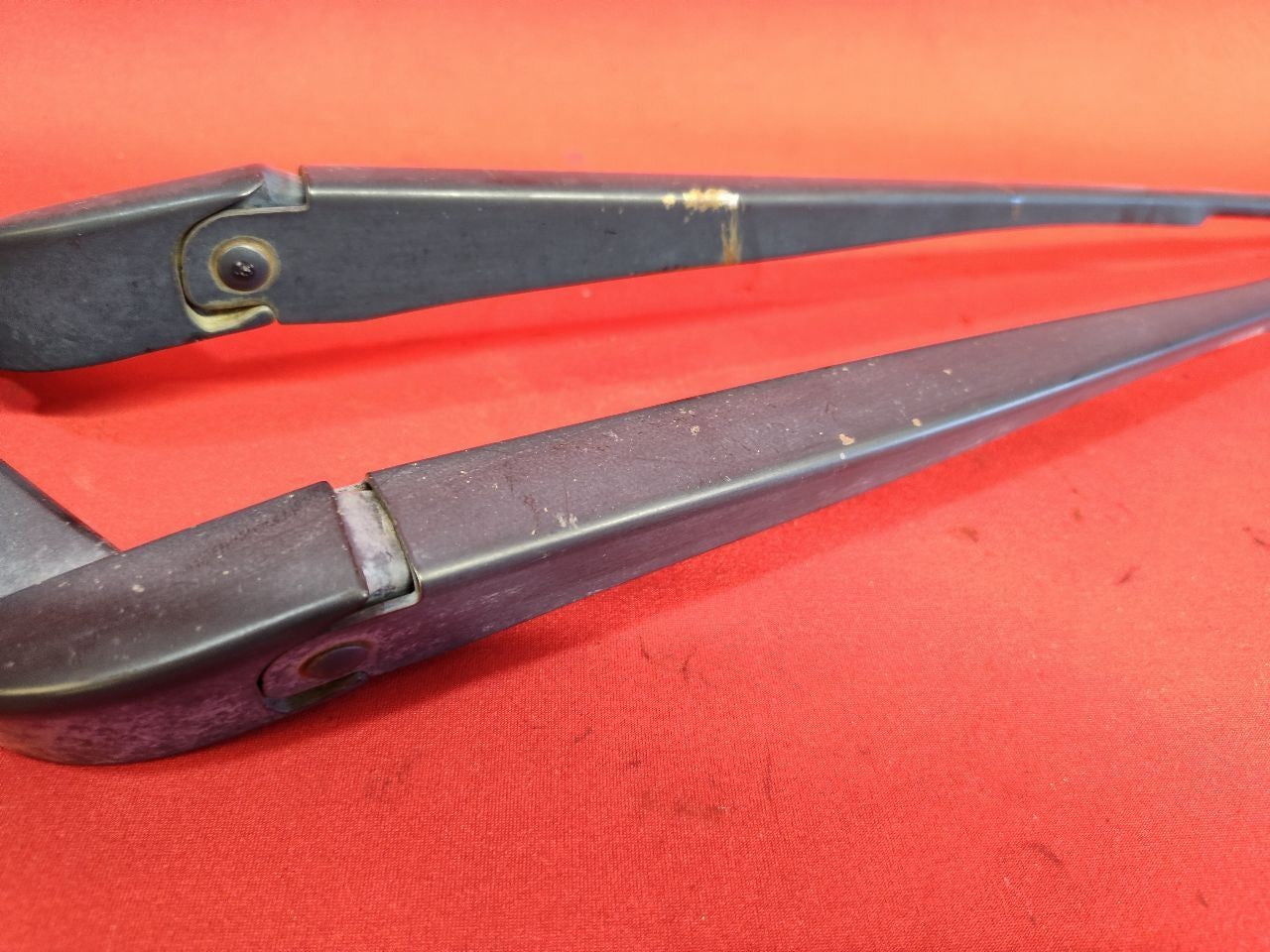 2005-2007 Land Rover LR3 Right Left Windshield Wiper Arm Set to VIN:7A434888 
