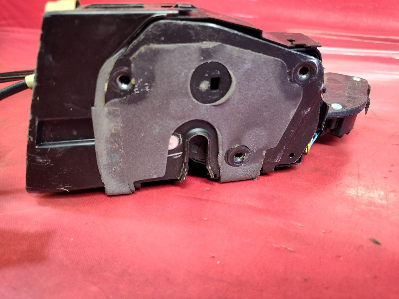 2013-2017 Range Rover REAR RIGHT PASSENGER Door Latch Lock Actuator SOFT CLOSE