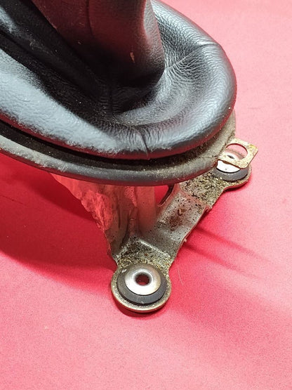 2001-2005 Dodge Neon L4 MANUAL Transmission Gear Select Shifter Lever w/ Boot