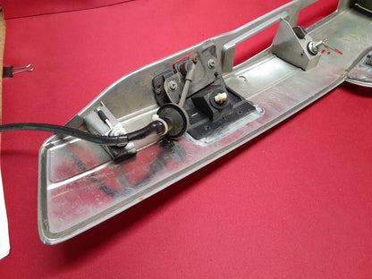 2007 - 2009 Mazda CX9 CX-9 Hatch Liftgate Handle Trim Garnish w/ Camera /Keyless