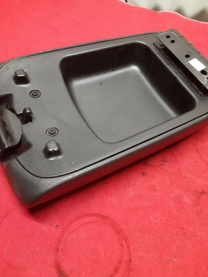 2002 - 2007 - Jeep Liberty Center Console Armret Arm Rest Lid Black