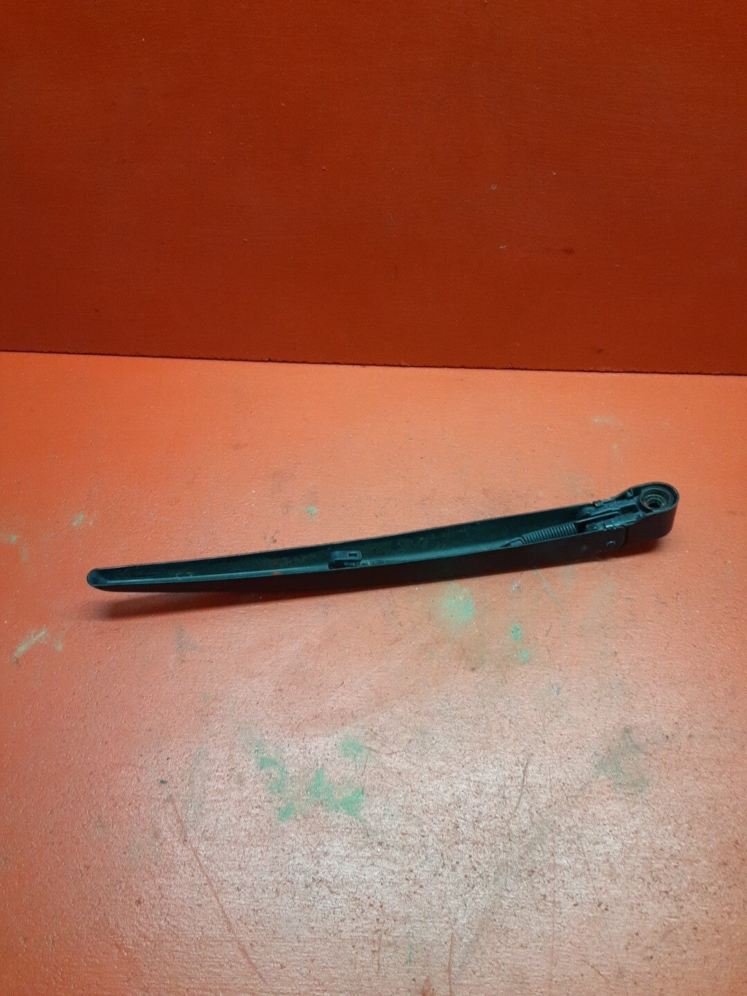 2009-2017 Chevrolet Traverse Rear Wiper Arm Assembly 20935081