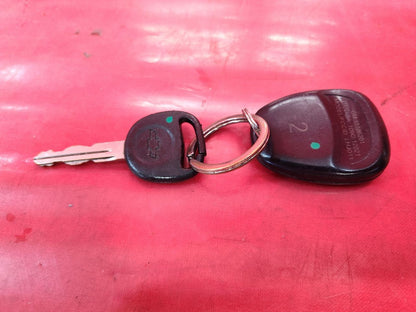 2003-2006 Suburban Tahoe Yukon Ignition Lock Cylinder Door Tumbler Key SET