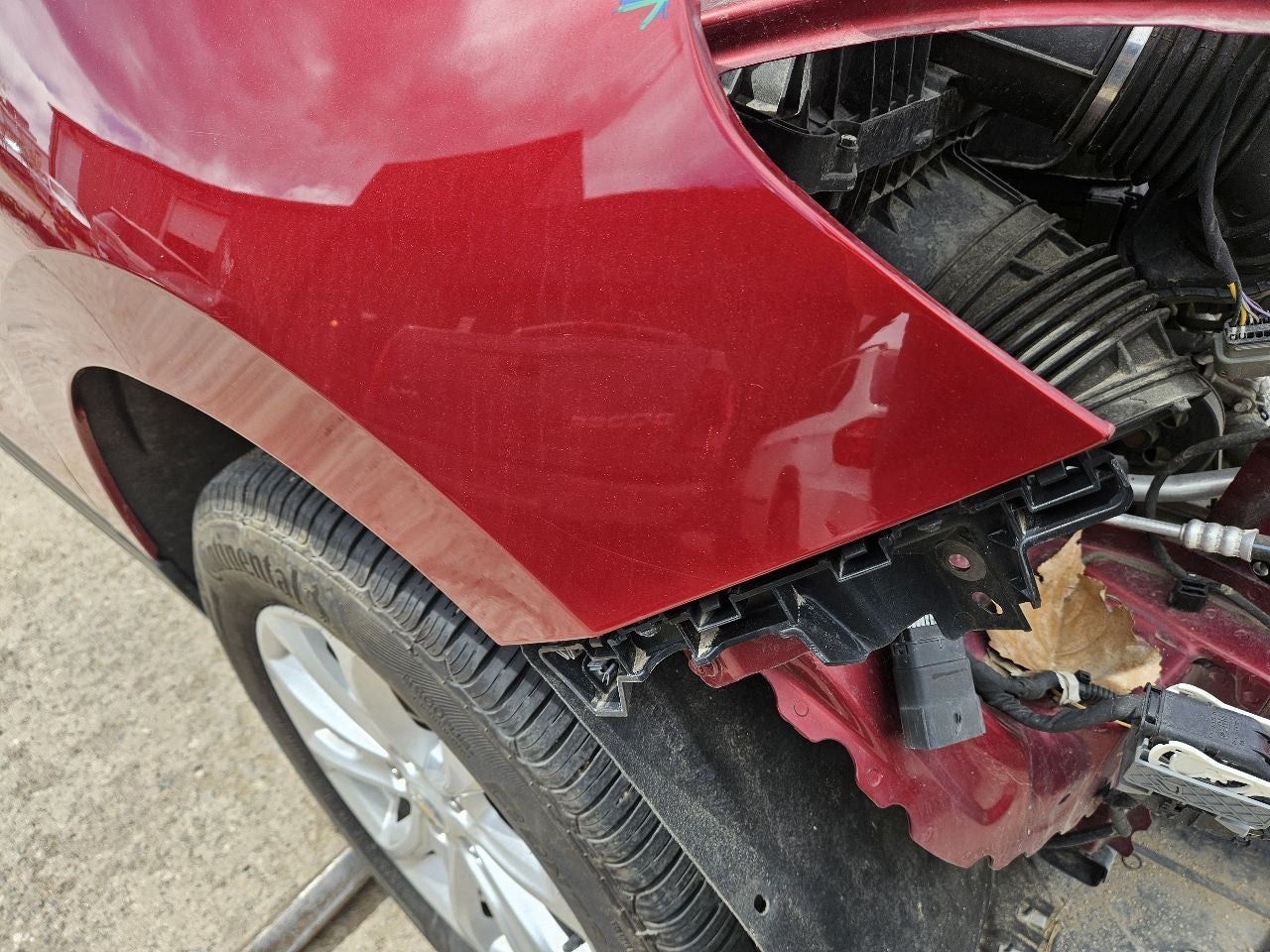 2018-2024 Chevy Equinox RIGHT PASSENGER Fender 434B Glory Red - Grade B