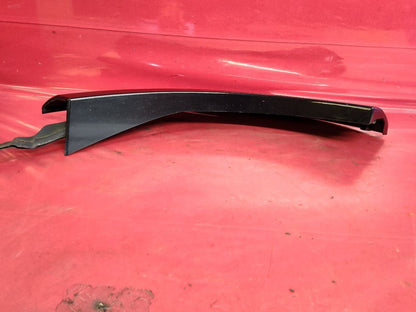2010-2016 Land Rover LR4 Left Driver REAR DOOR Wheel Arch Trim Moulding Black