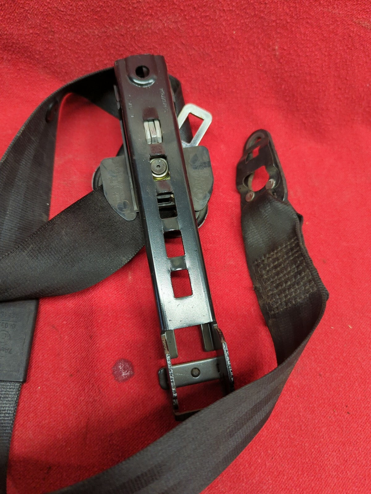 2002 - 2008 Audi S4 RS4 A4 & Quattro FRONT RIGHT PASSENGER Seat Belt Black