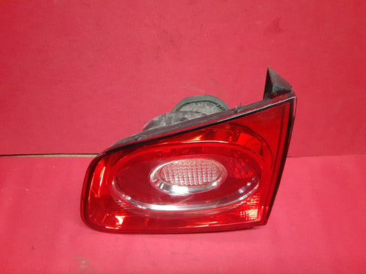 2009 - 2011 VW Volkswagen Tiguan RIGHT PASSENGER Hatch Mounted Tail Light Lamp