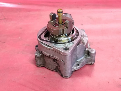 2010-2013 Land Rover LR4 / 10-14 Range Rover 5.0L V8 Vacuum Brake Pump 119k