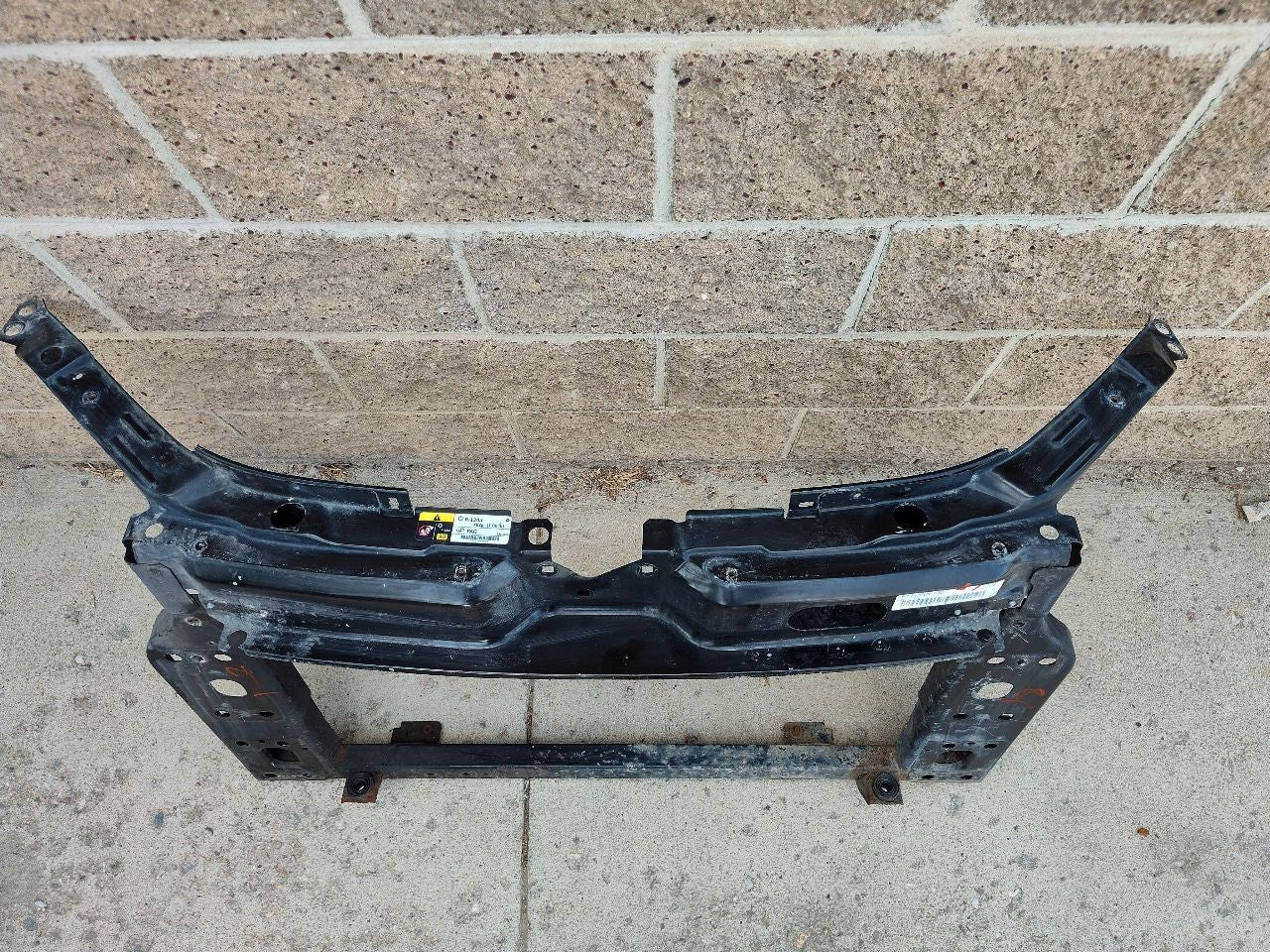 2012-2018 Fiat 500 Radiator Core Support Closure Panel 68089068AA - LOCAL PICKUP