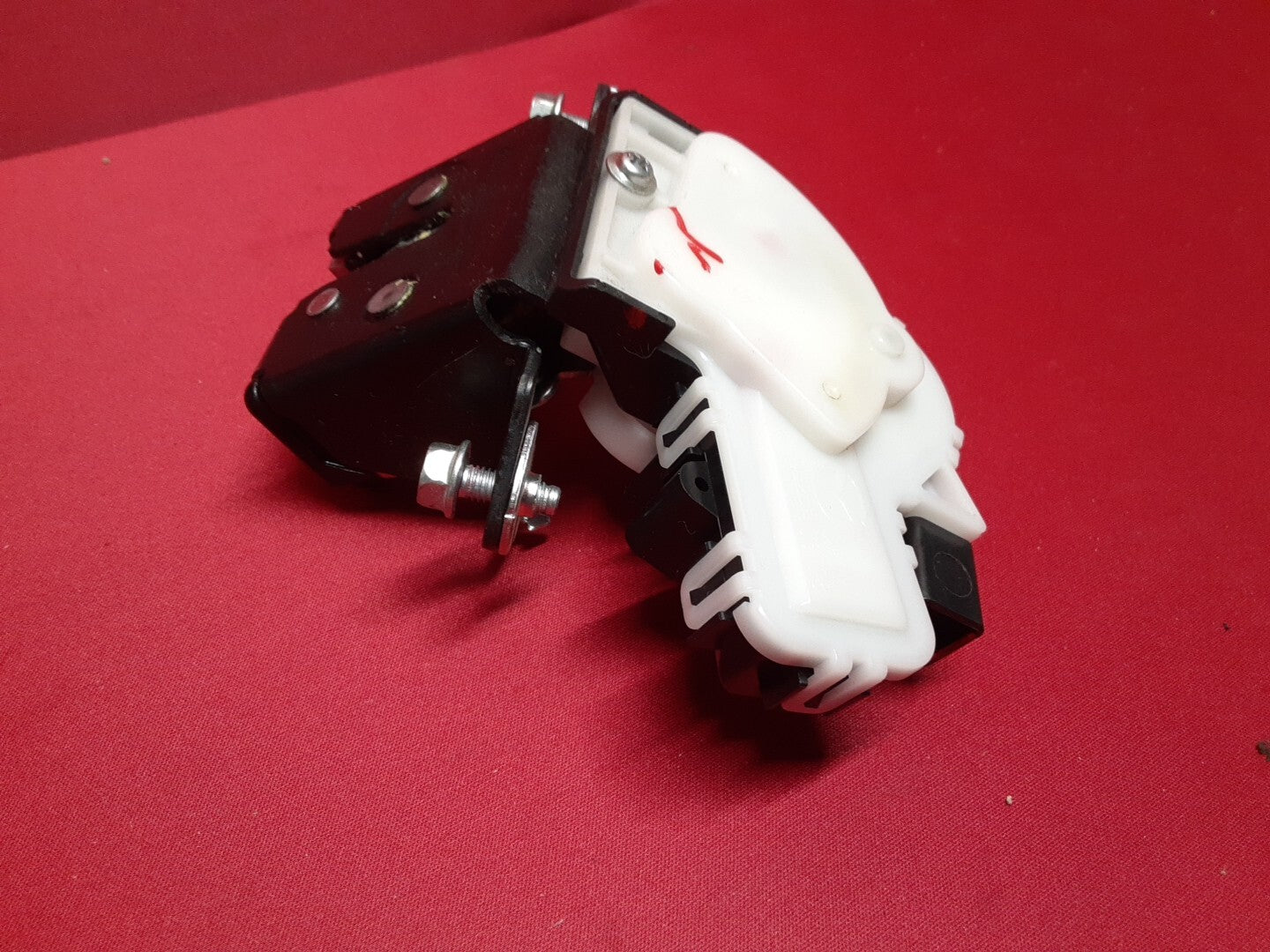 2010 - 2023 Mazda HATCHBACK Liftgate Latch Lock Actuator Manual Open/Close