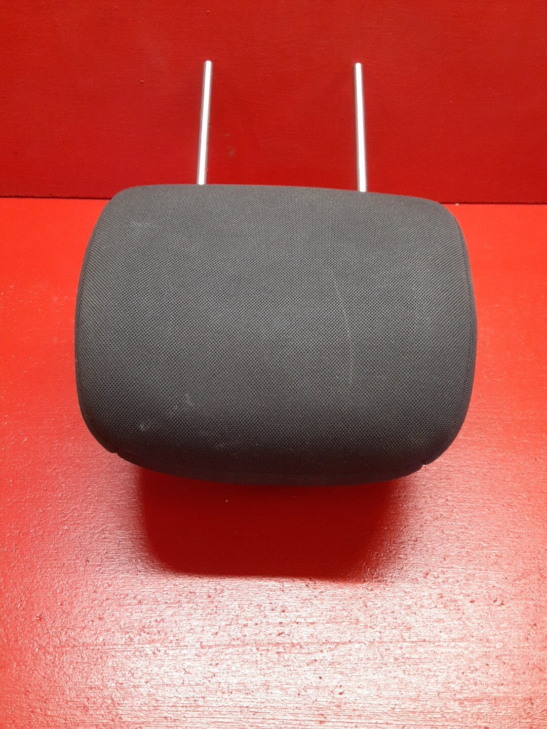 2010 2011 Kia Soul FRONT Headrest Head Rest Pair Black Cloth