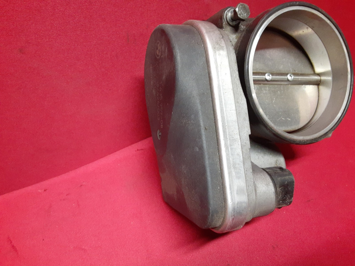 2003 2004 2005 Land Rover Range Rover HSE 4.4L V8 Throttle Body MHI000010