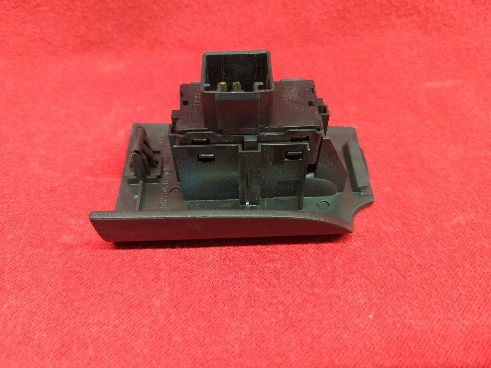 2008 2009 2010 2011 Ford Focus RIGHT PASSENGER REAR Window Switch Bezel