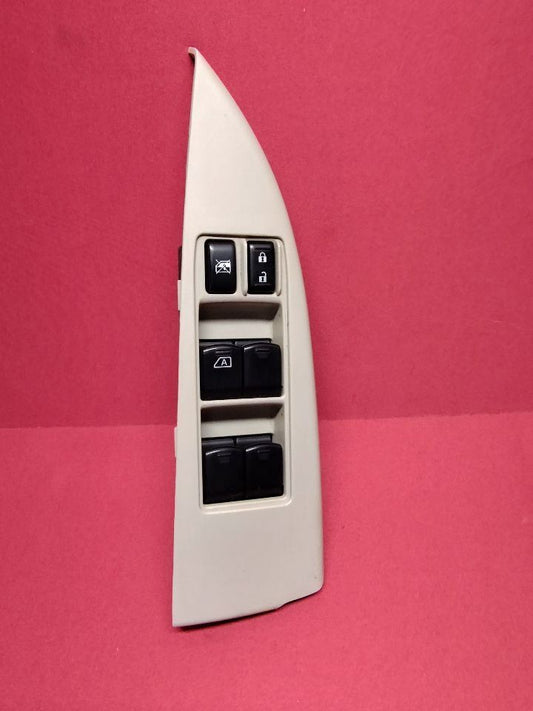 2010-2012 Subaru Outback Front Left Driver Door Master Window Switch w/ Bezel
