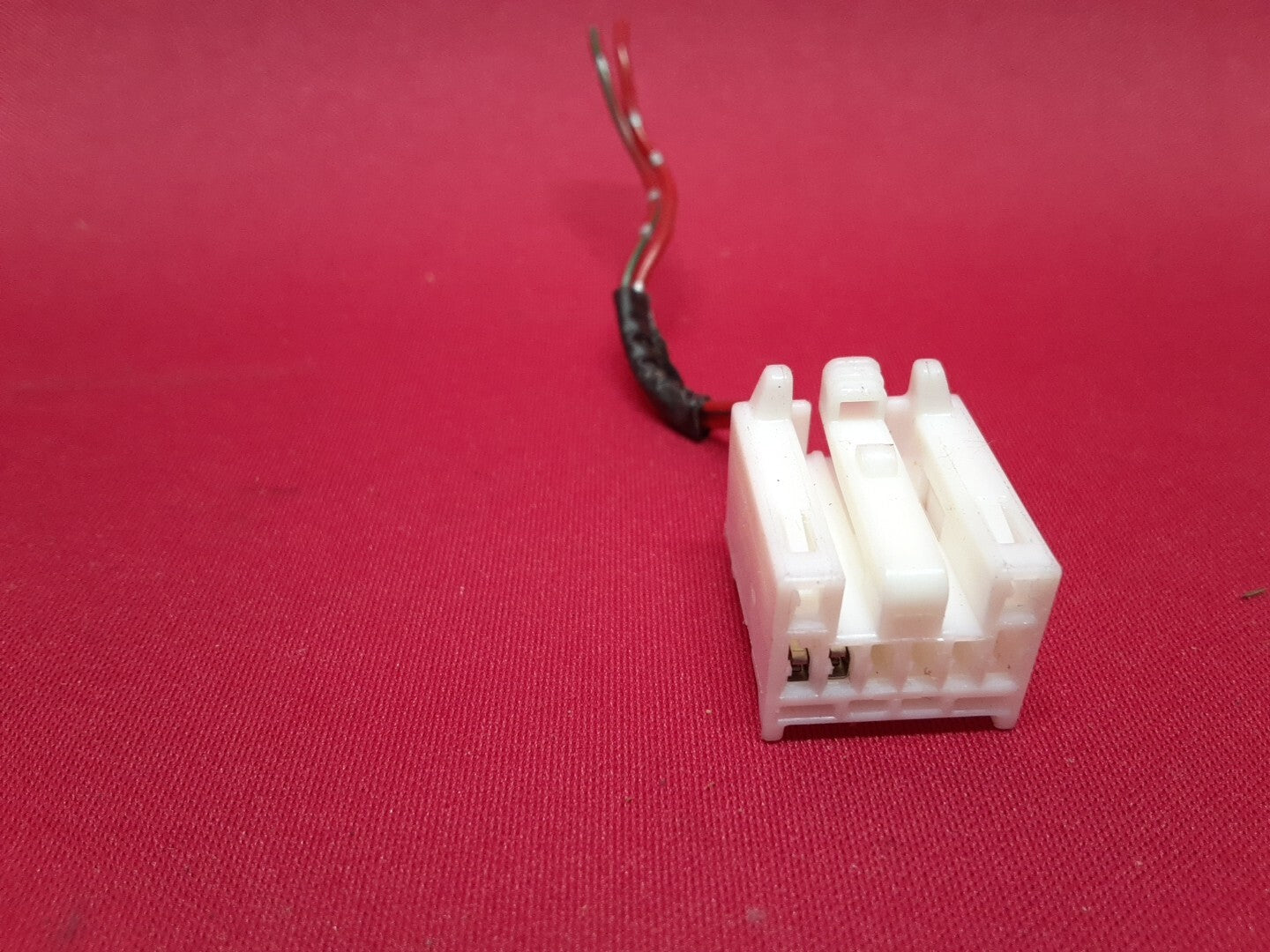 1999 2000 Toyota 4Runner Interior Cabin Fuse Box Dash Relay PIGTAILS ONLY