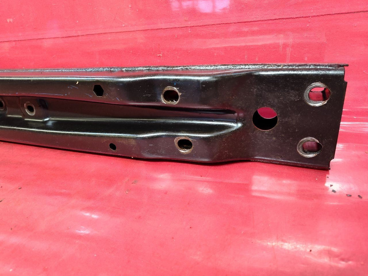 2005-2010 Jeep Grand Cherokee 06-10 Commander Transmission Crossmember w/ Bolts