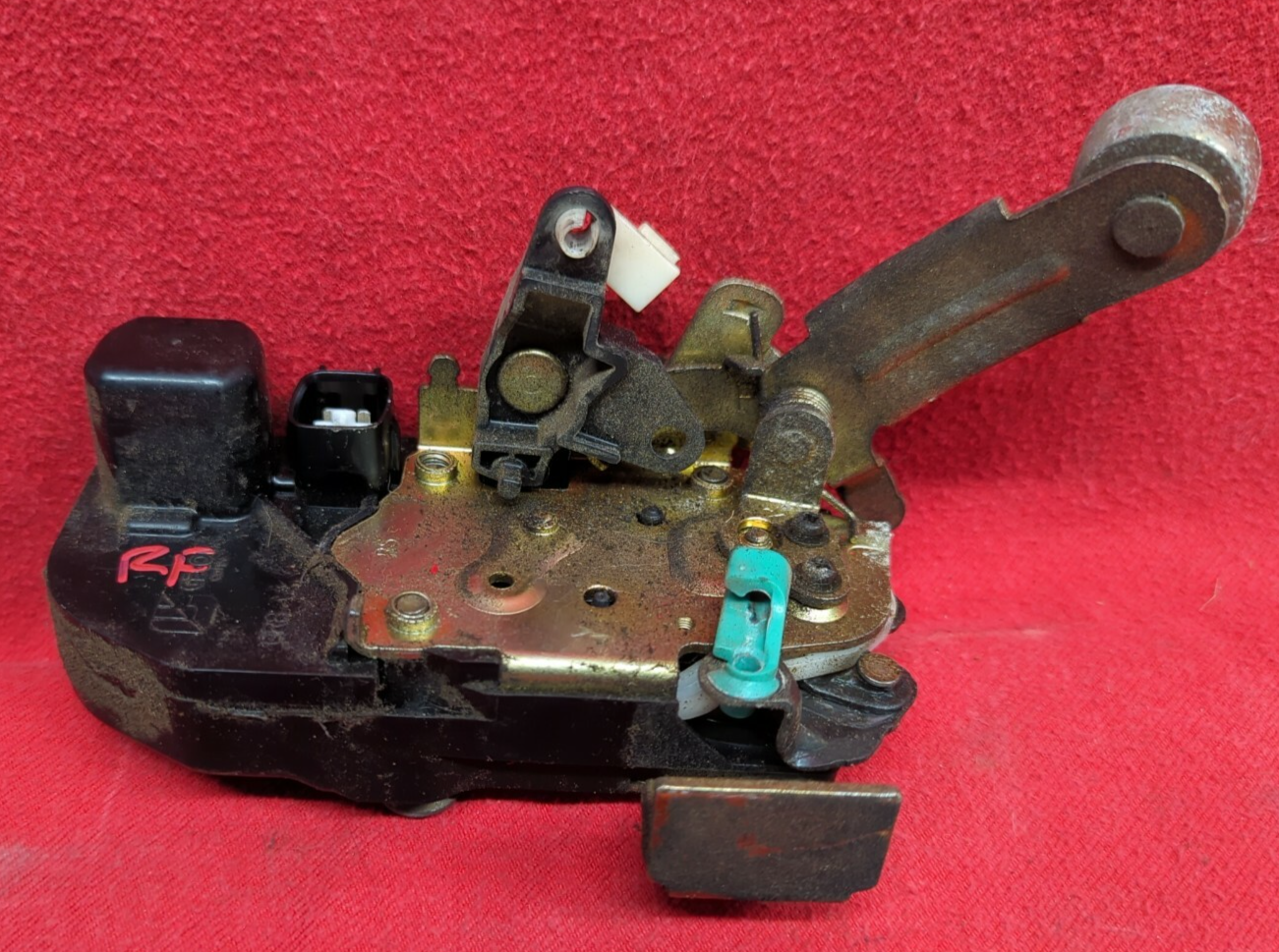 2003 2004 2005 2006 2007 Jeep Liberty FRONT RIGHT PASSENGER Latch Lock Actuator 