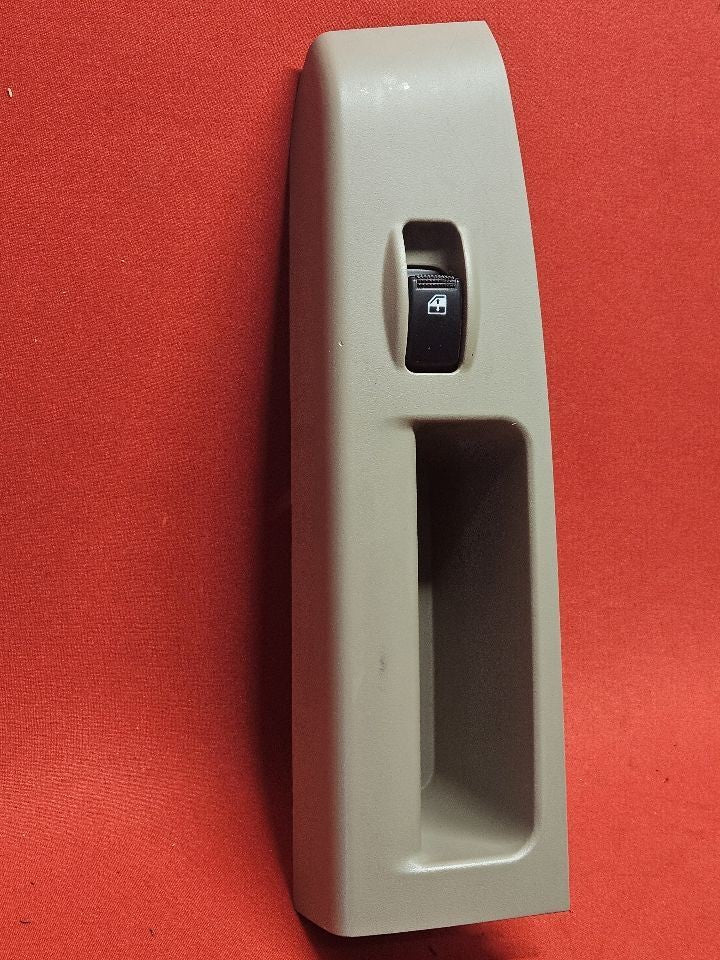 2007-2009 Kia Sorento REAR RIGHT PASSENGER Window Switch w/ Bezel Beige