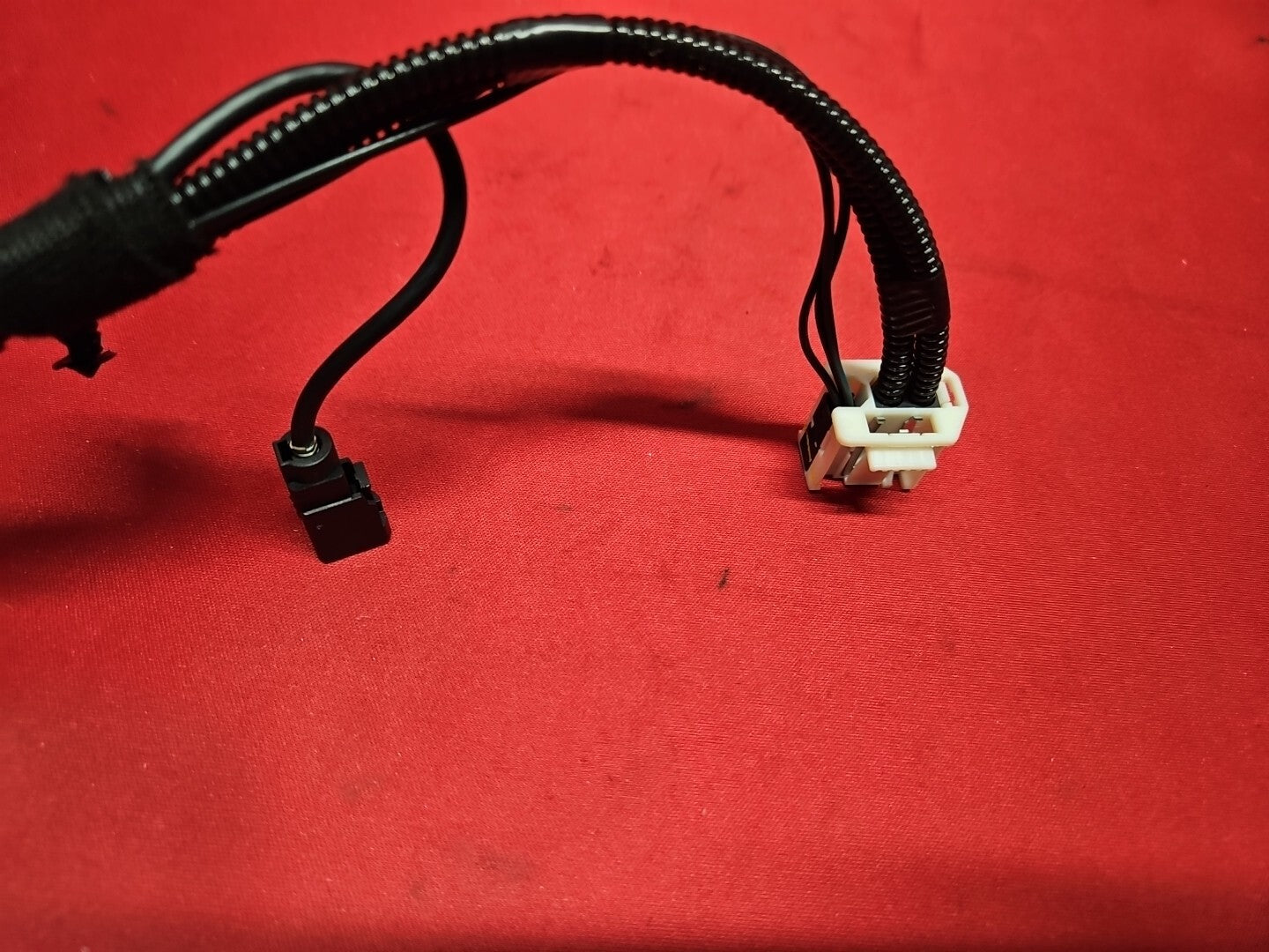 2010 - 2012 Land Range Rover 10-11 LR4 Radio Tuner Receiver Head Unit PIGTAILS