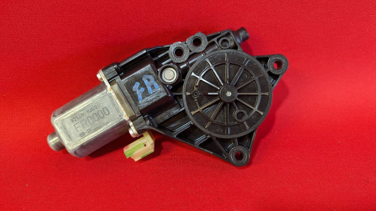 2011-2015 Kia Sorento FRONT RIGHT PASSENGER Power Window Motor 82460-1U000
