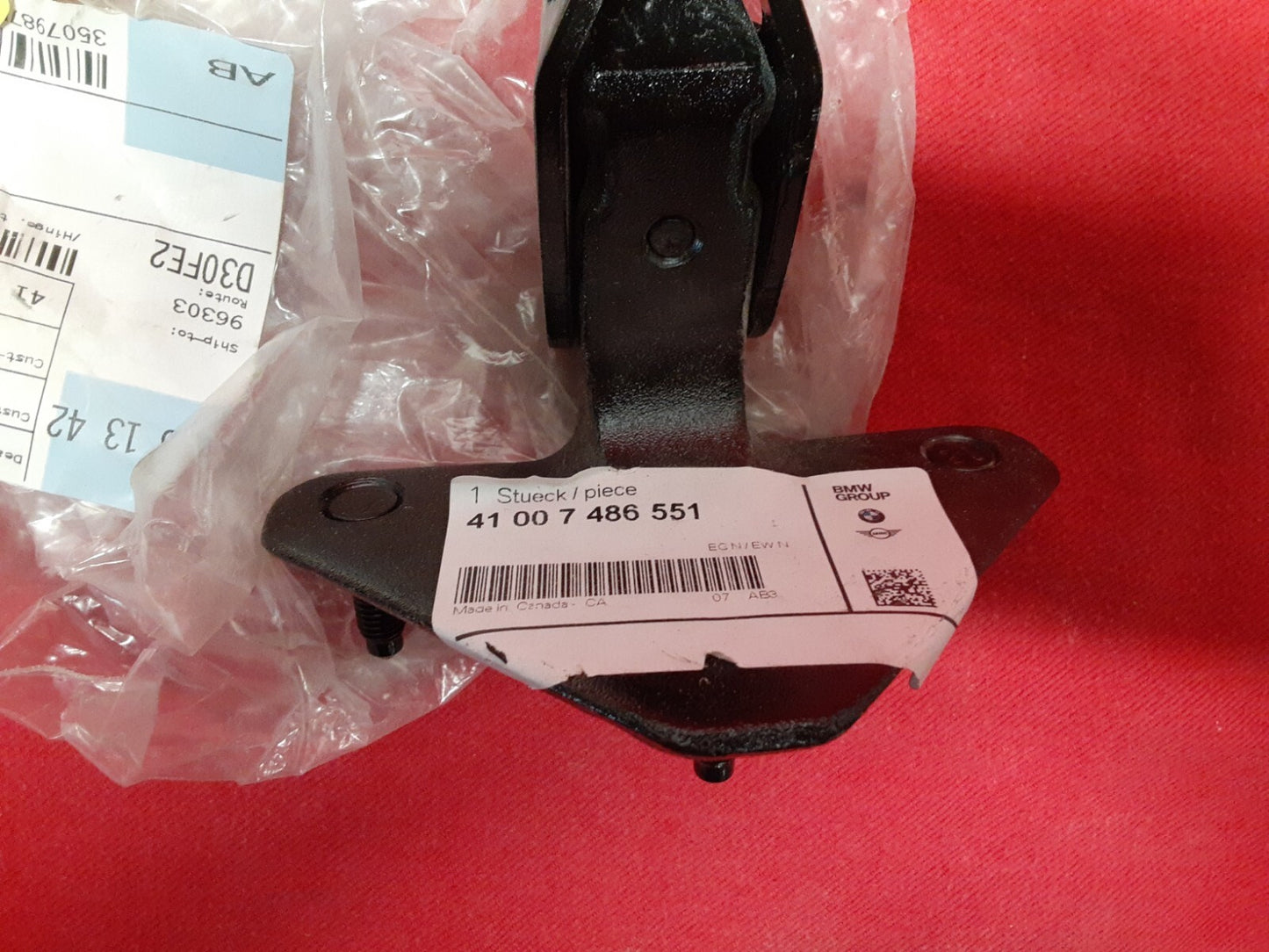 2019 2020 2021 2022 BMW NEW OEM LOWER LEFT Tailgate Trunk Hinge 41-00-7-486-551