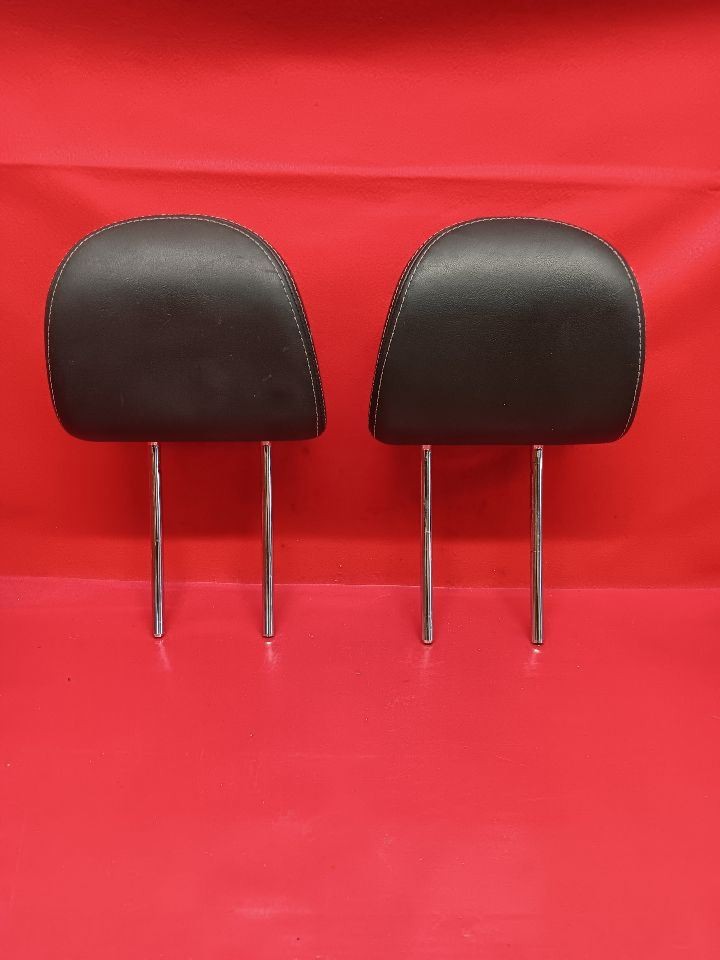 13-15 Subaru Crosstrek 12-15 Impreza FRONT Seat Headrest SET Black Leather