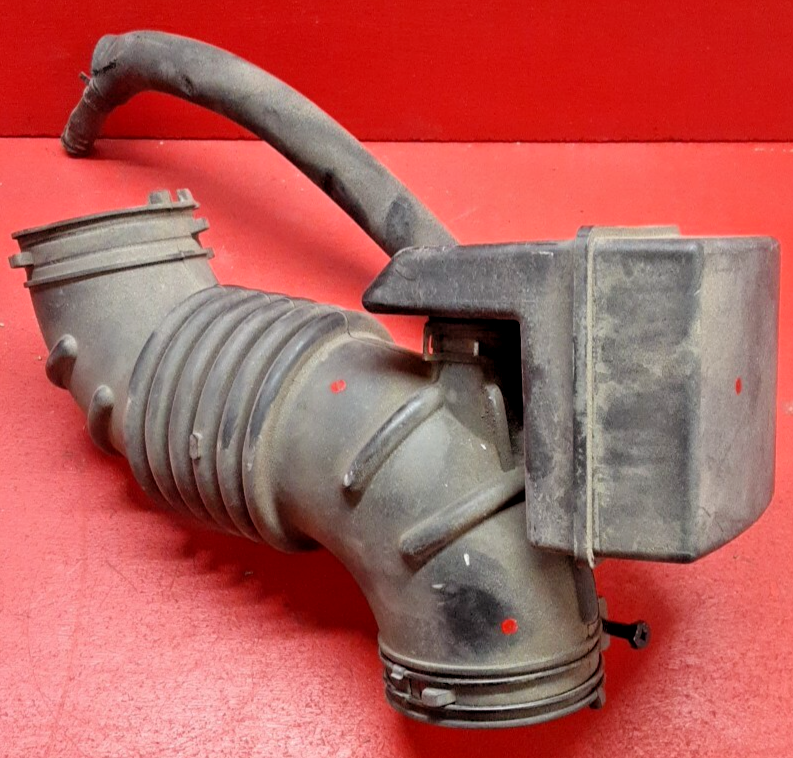 2012 2013 Kia Soul Air Intake Engine Breather Tube 28138-2K600