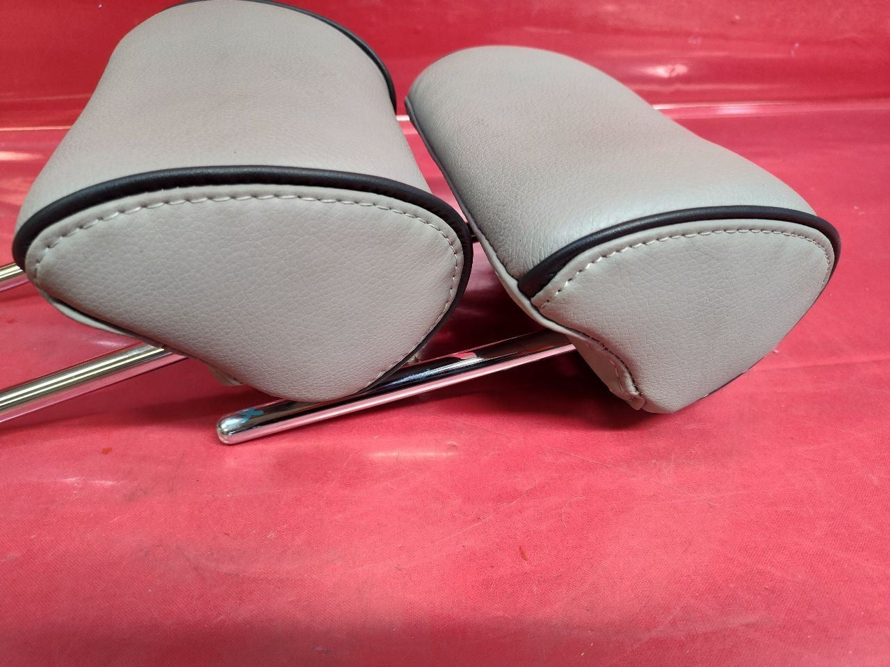 2015 2016 Hyundai Sonata SPORT Rear Headrest Set Grey Leather w/ Black Trim