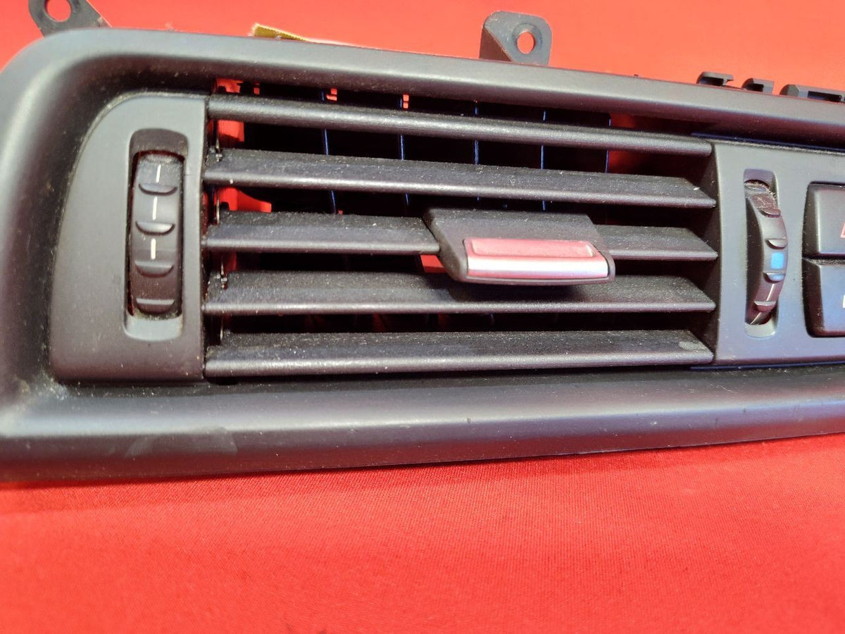 2010-2016 BMW 528i 535i 550i Center Dash Air Vent Hazard Switch Bezel w/ Screws