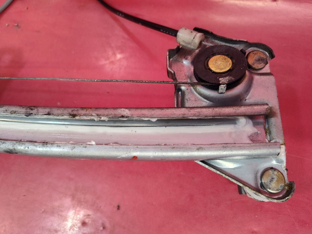 1997 1998 Lexus ES300 REAR LEFT DRIVER Door Window Regulator w/ Motor TESTED