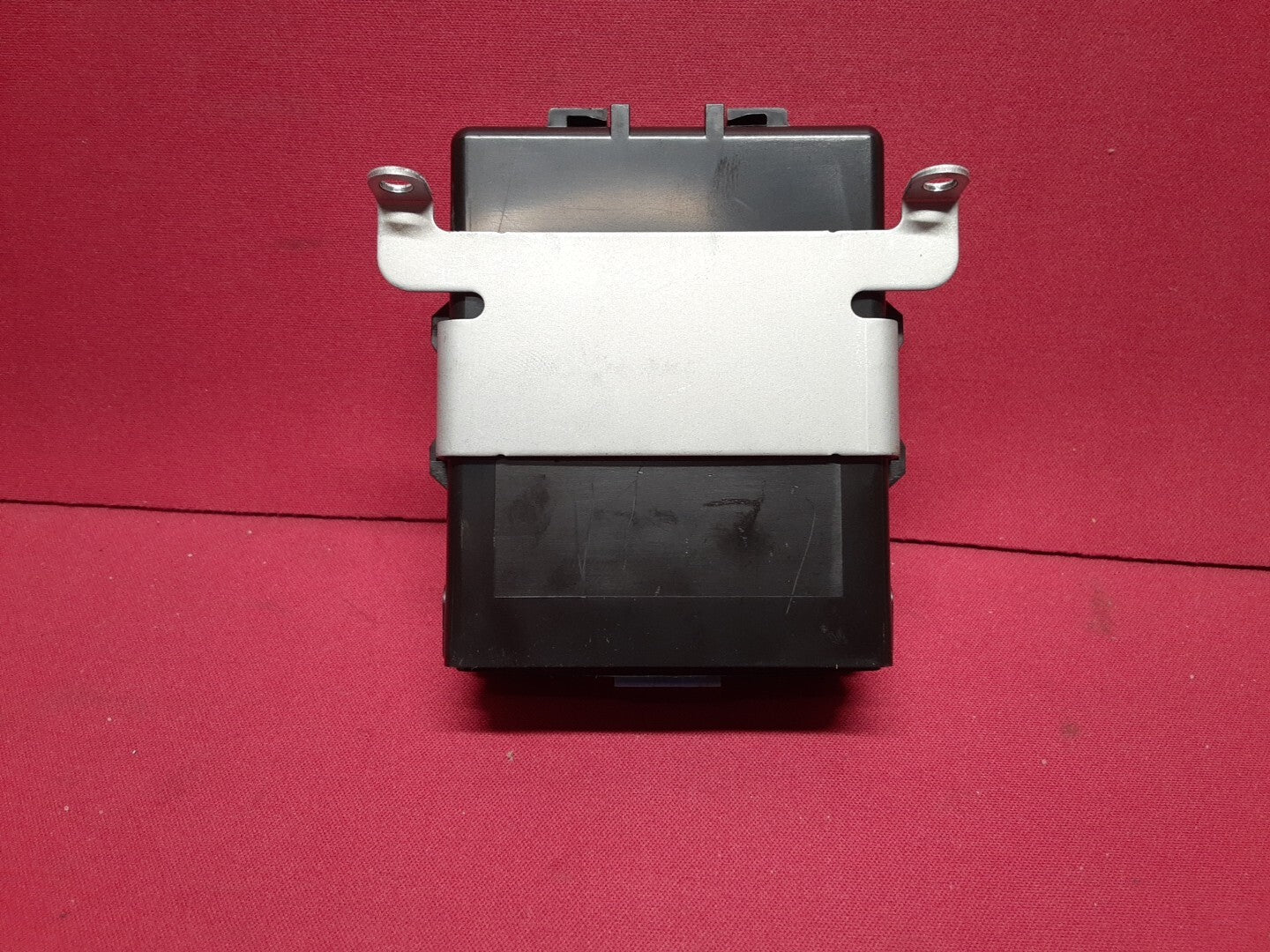 1998 1999 2000 Volvo S70 V70 Keyless Entry Receiver Control Module 9166198