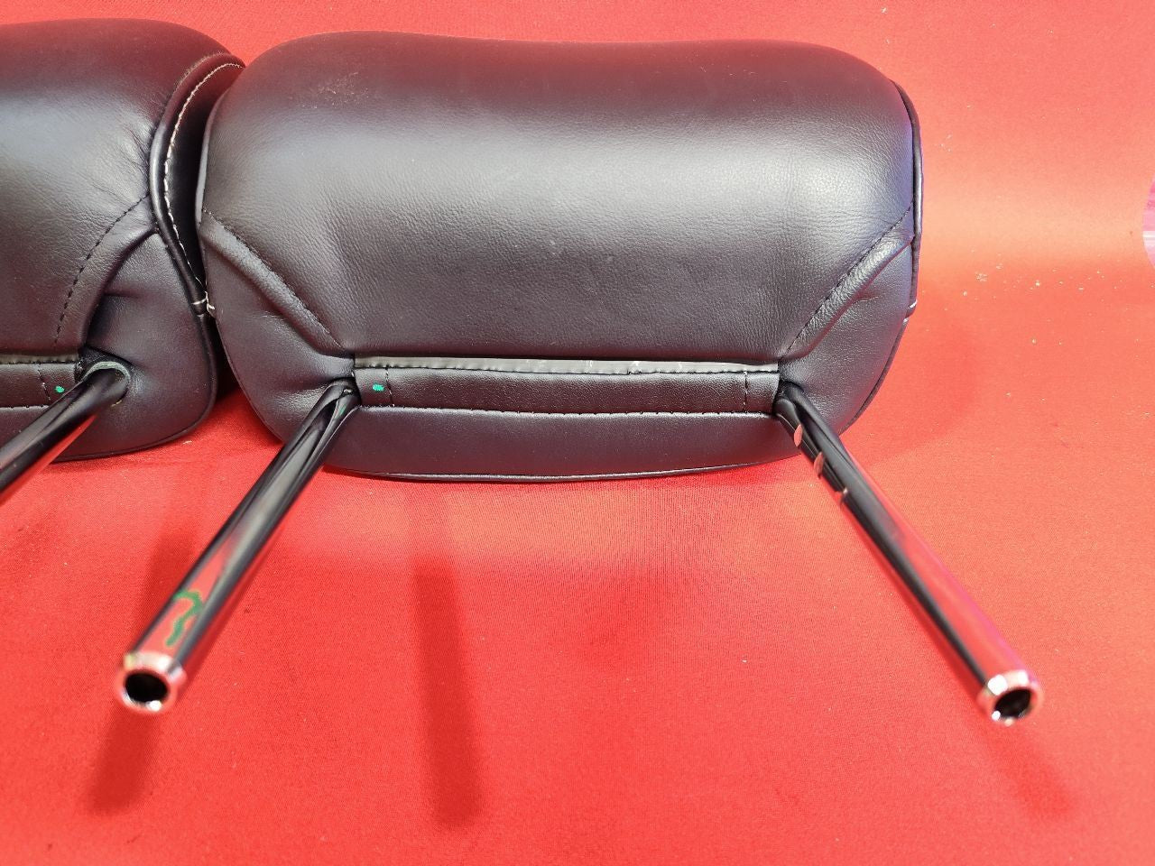 2011 Lexus IS250 IS350 FRONT Left Right Headrest Set Black Leather Grade A