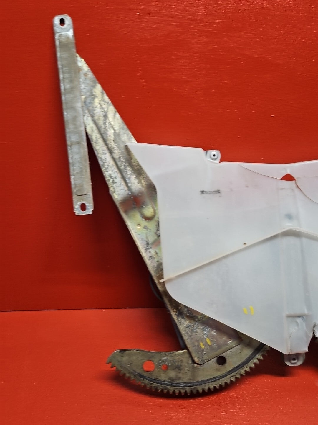 1996 - 2002 Toyota 4Runner REAR Hatch Liftgate Glass Window Regulator w/ Motor