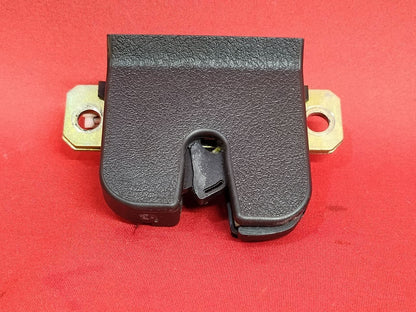 1998-2010 VW Volkswagen Beetle Rear Liftgate Tailgate Hatch Latch Lock Actuator