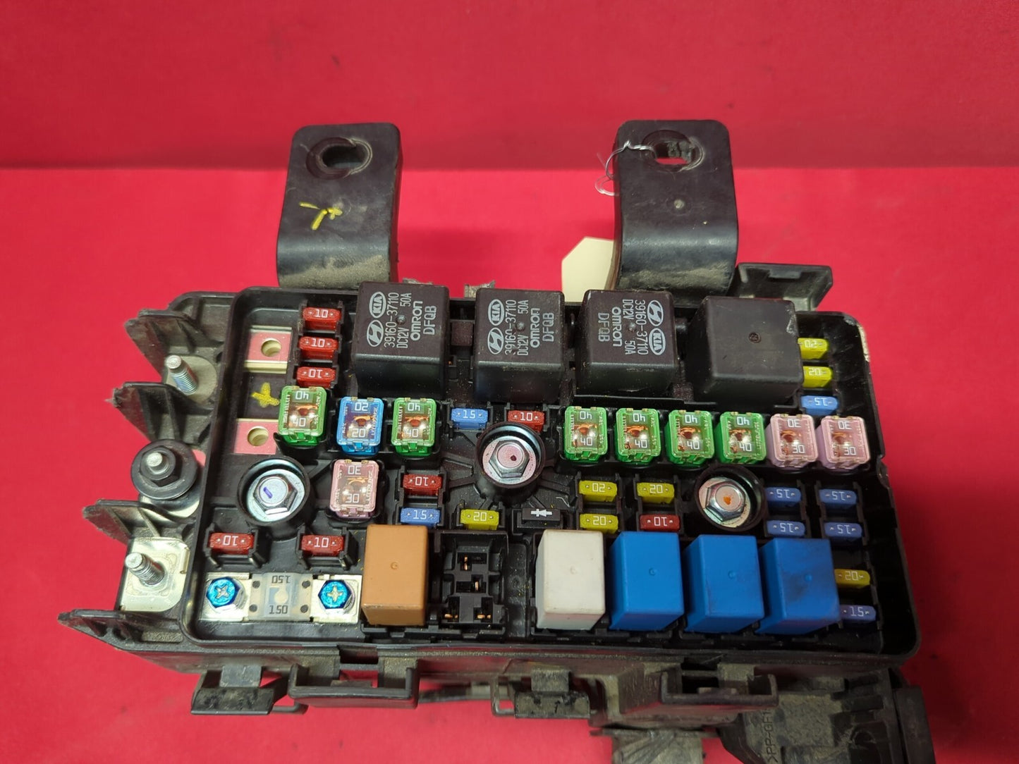 2009 2010 Hyundai Sonata 2.4L L4 A/T Engine Fuse Junction Block 91950-3K750