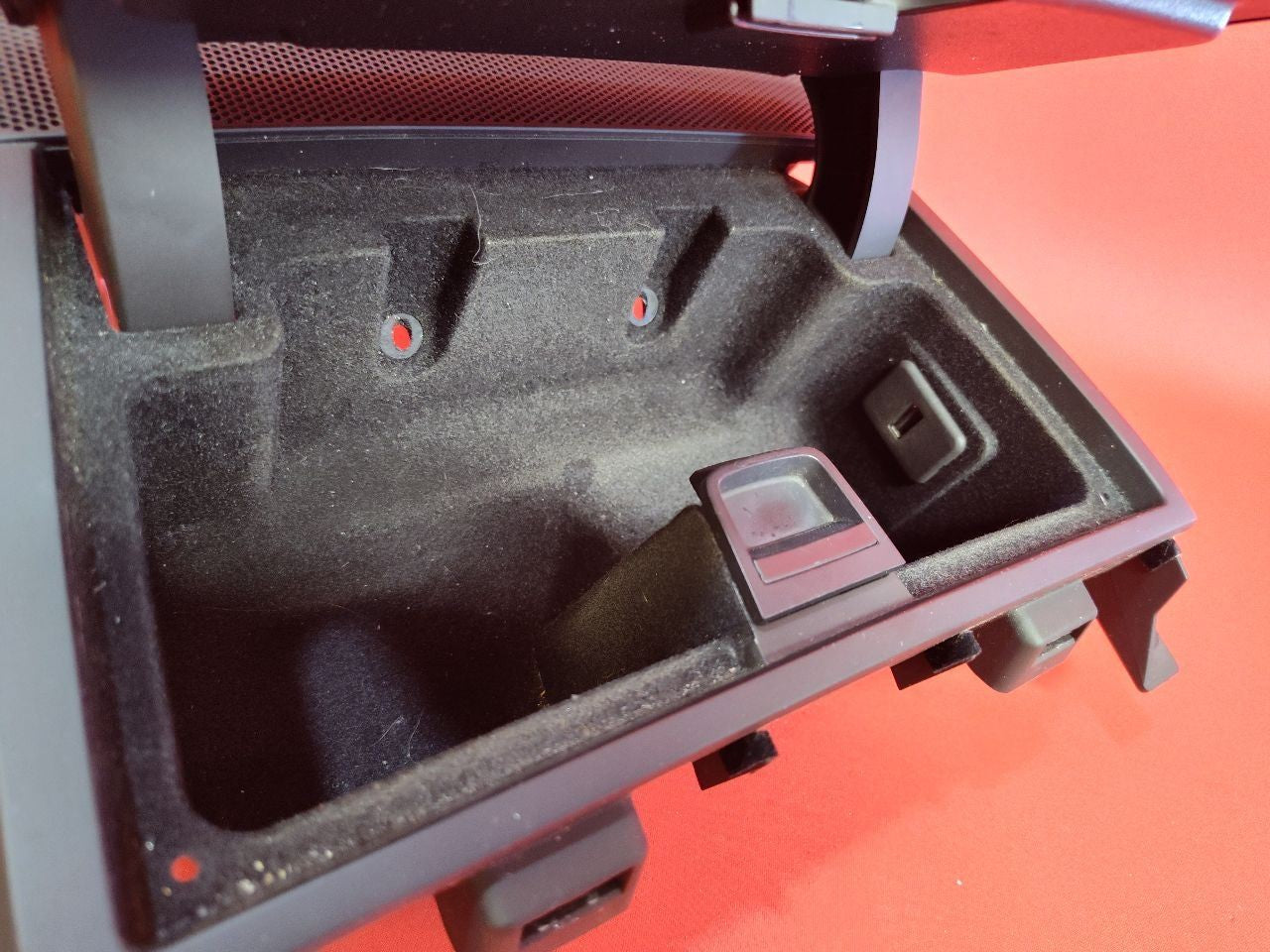 2007-2012 GMC Acadia Instrument Panel Dash Speaker Cover Compartment Cubby