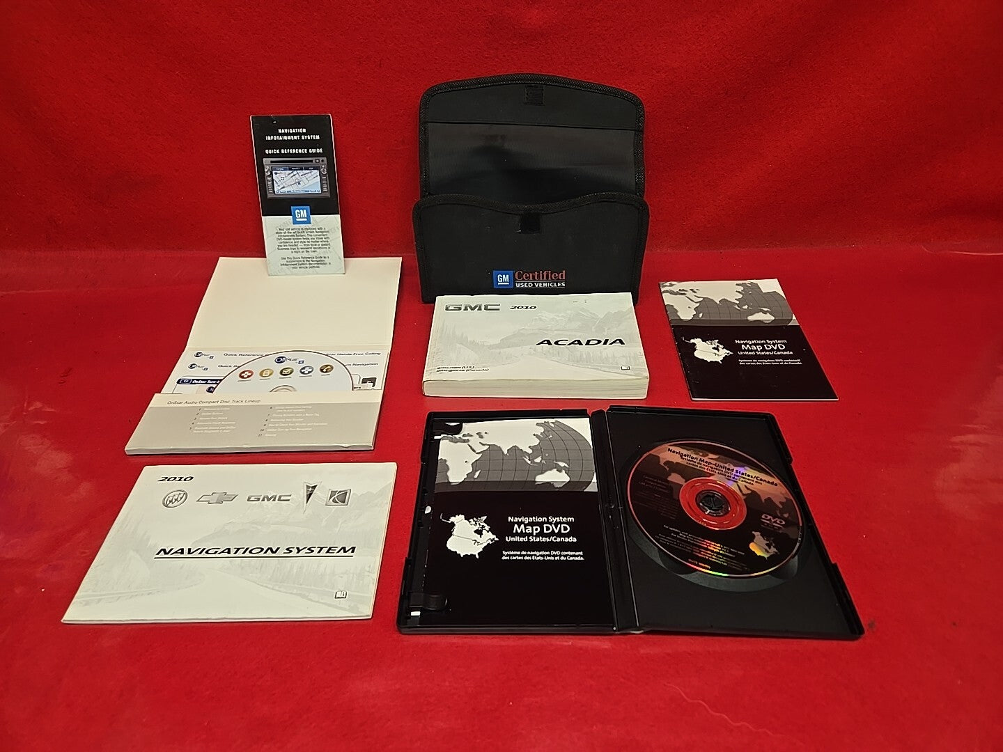 2010 GM GMC Acadia Owner's Manual W/ Navigation DVD 5pc. Set