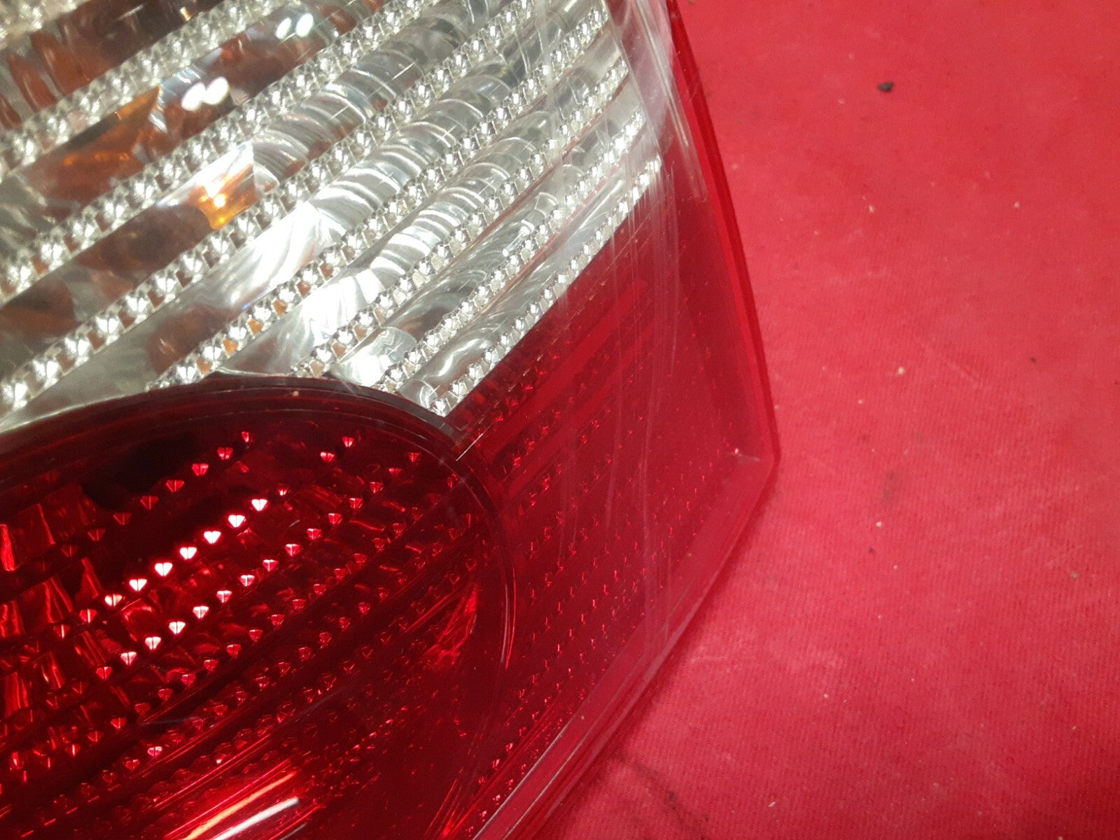 2001 2002 2003 2004 2005 VW Volkswagen Passat RIGHT PASSENGER Tail Light Lamp