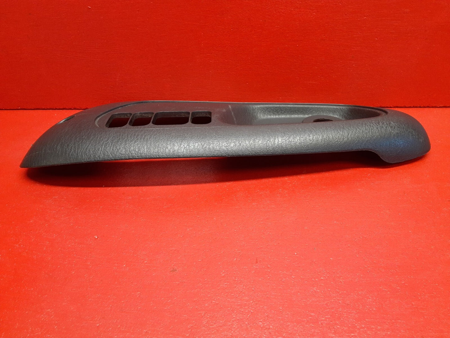 2001 Dodge Durango Power RIGHT PASSENGER Lumbar Seat Switch Bezel Trim 831800AB
