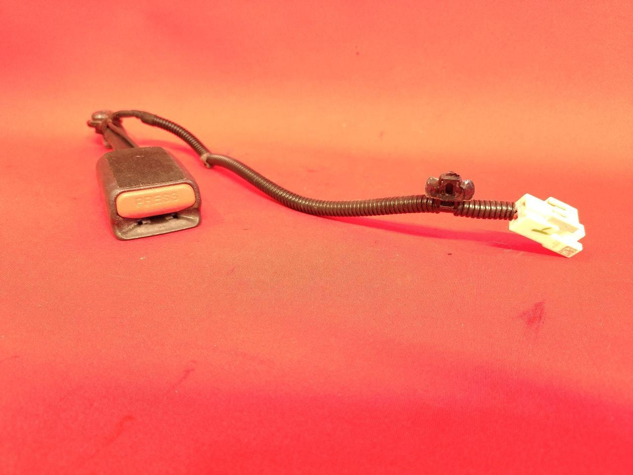 2019-2024 Kia Forte FRONT PASSENGER Seat Belt Buckle Manual Adjust Basic Seat