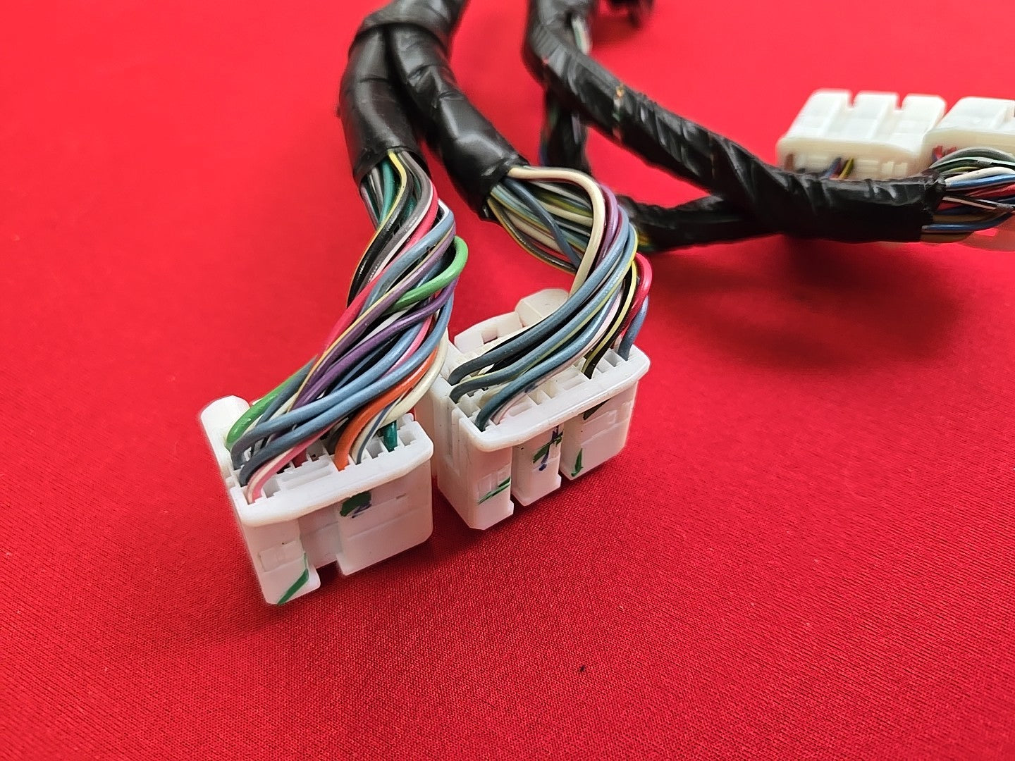 2011 Subaru Legacy Dash Anti-Theft Body Control Module BCM BCU - PIGTAIL WIRES